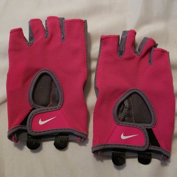 Nike Accessories | Nike Small Padded Lifting Or Biking Gloves | Poshmark